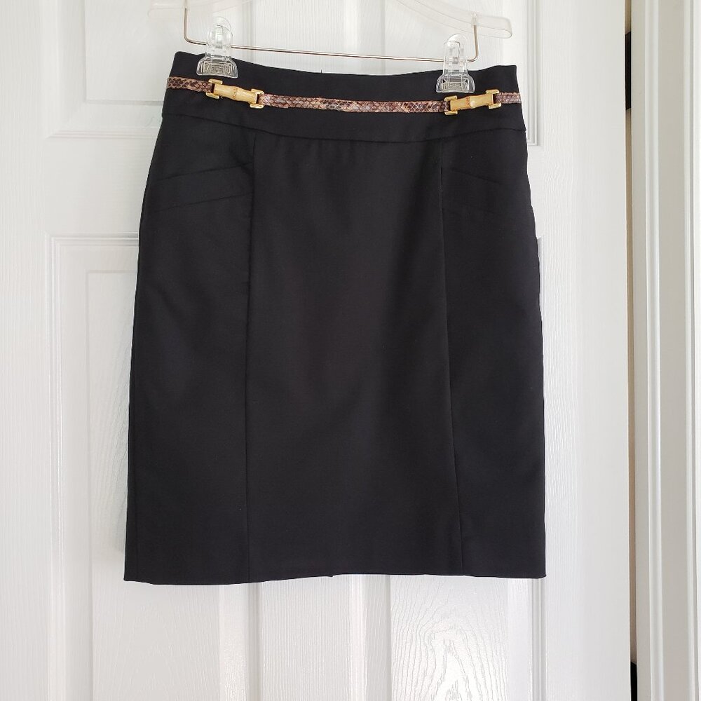 Calvin Klein black pencil skirt with attached belt - Size 4 - Cotton blend
